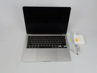 Apple Macbook Pro 2020 13" M1 CPU