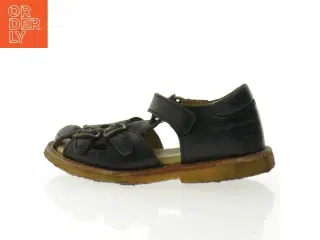 Sorte børnesandaler fra Rap (str. 25)