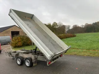 Tiptrailer