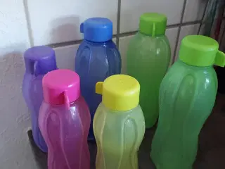 Tupperware flasker brugte 6 stk