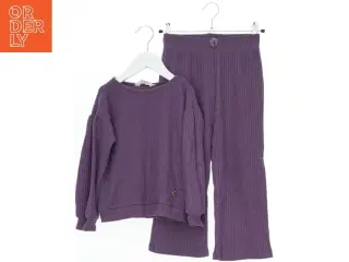 Lilla ribstrikket sæt til børn fra H&M (str. 116)