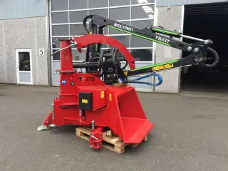 TP TP 270 K  Med FTG Forest kran