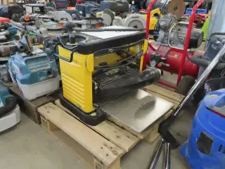 Tykkelseshøvl DeWalt DW733