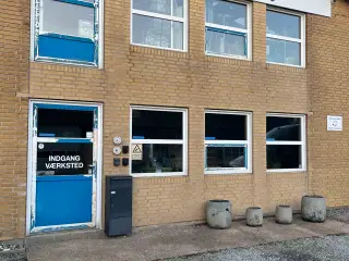 Vinduer og døre i plast