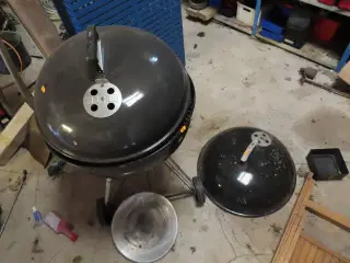 2 stk WEBER GRILL inkl Tilbehør.