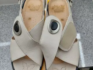 Fidelio Sandal - Råhvid