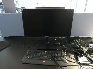 Computerskærm SAMSUNG S24E450, tastatur