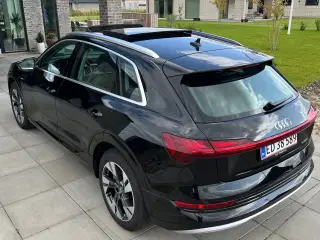 Audi e-tron 50 Quattro Panorama soltag, lædersæder