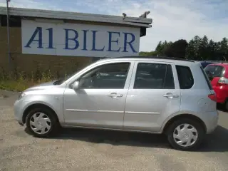 Mazda 2 1,6 Touring