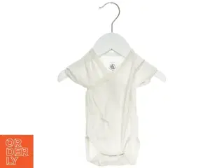 Helt ny hvid slå-om-body fra Petit Bateau (str. 56)