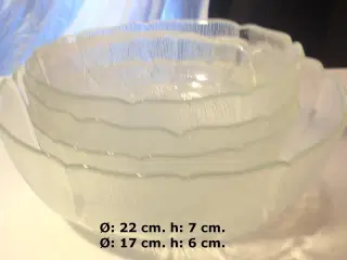 Glas skåle 4 stk.