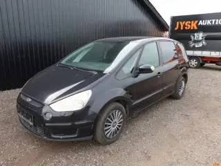 PERSONBIL, FORD