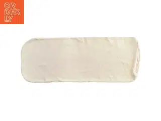 Hvid vinterbetræk til madras i en barnevogn(str. 94x37 cm)