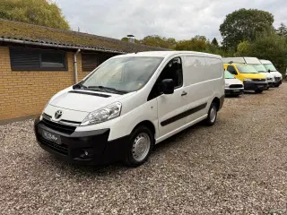 Toyota proace lav km 2016 