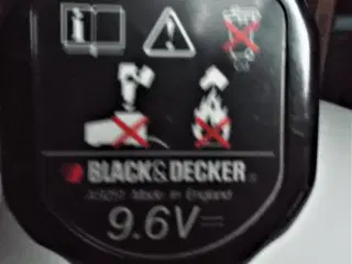 Black & Decker KC9682C slagbore- og skruemaskine