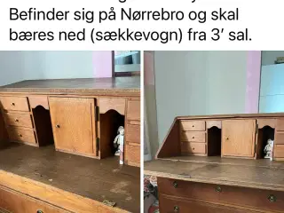 Chatol i massiv egetræ