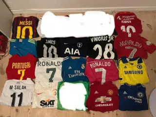 Fodboldtrøjer i Børnestørrelser 