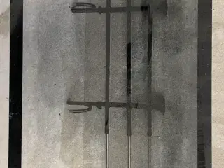 Hundegitter til rygmont. 