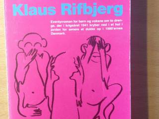 De hellige aber, Klaus Rifbjerg