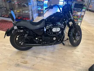Harley-Davidson XL 883 R årg 2002