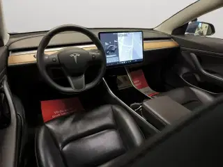 Tesla Model 3  Standard Range+ RWD