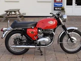 BSA Spitfire 650 Classic Bike