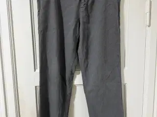 A Day's March bukser, grå i flot stand – str. 50