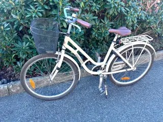 Mustang, pigecykel, 26" passer til 9-15ärig