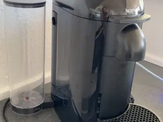 Nespresso kaffemaskine 