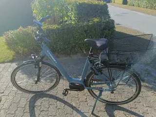 Elcykel  med centermotor 