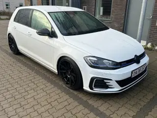 VW Golf VII 1,4 GTE DSG