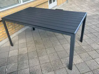 Havebord, nonwood