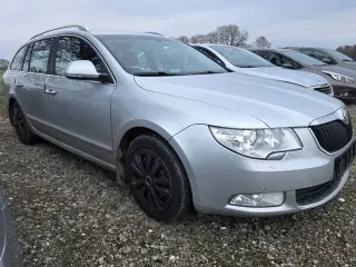 Skoda Superb 1,6 TDi 105 Elegance Combi GreenLine