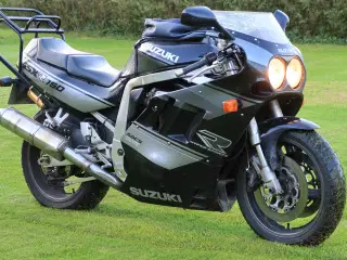 Suzuki GSX-R 750 L 1990