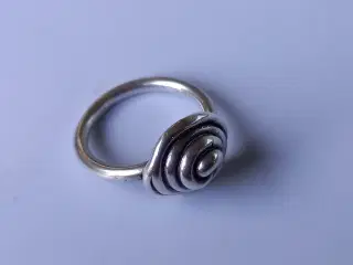Vintage sølv ring swirvel.