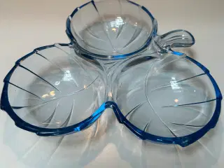 Flot blå blad cabaret skål