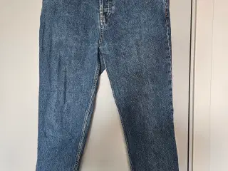 Loom Craft & Quality Jeans 32/32