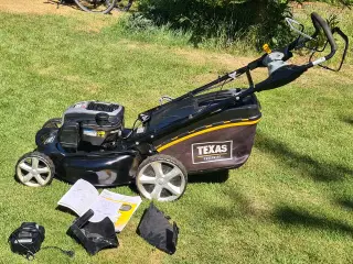 Texas Razor selvkørende Plæneklipper 