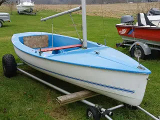 Columbus kombijolle 