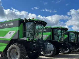 Deutz-Fahr C7206 With 24feed - 7.2m header. New and unused Combine together with 7.2m header