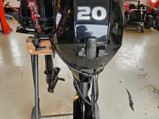Mercuri motor 20 HK med selvstarter
