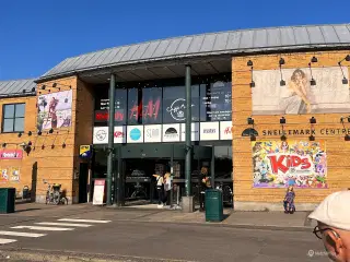 Snellemarks Centret - Bornholms shopping center - midt i Rønne