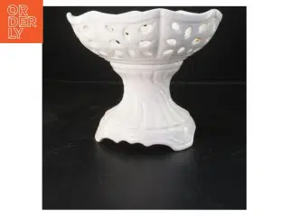 Hvid keramik frugtskål (str. 19x24 cm)