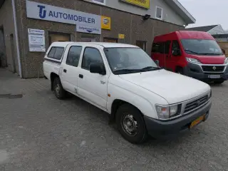 Toyota HiLux 2,4 Db.Kab