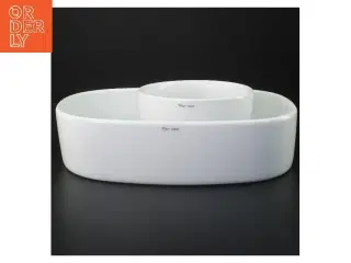 Et fad og en hvid skål af Piet Hein fra Piet Hein (str. Ø 14&29 cm)