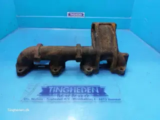 Iveco F4DFE414Z Udstødningsmanifold 5801686899
