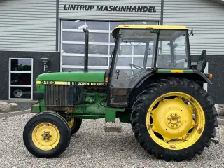 John Deere 2450 Med servostyring