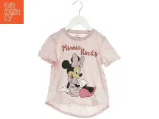T-Shirt fra Disney (str. 116 cm)