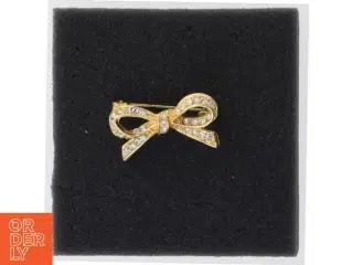 Gylden broche med simulerede diamanter (str. 3 cm)