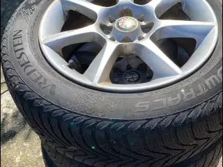 Alfa Romeo Mito alufælge m. vinterdæk